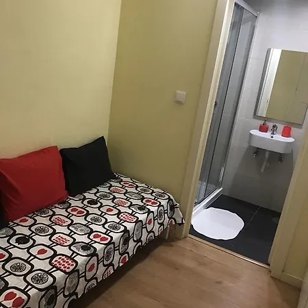 Jualis Guest house 2*