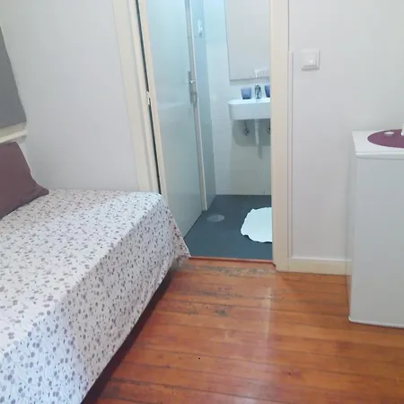 Jualis Guest house Porto